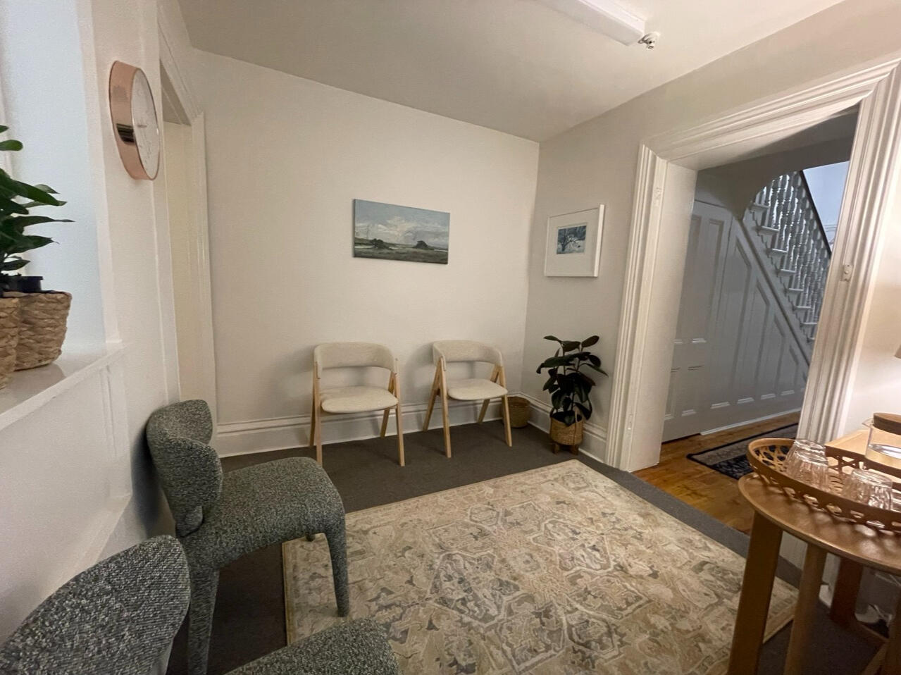 Pleasant and comfortable waiting area